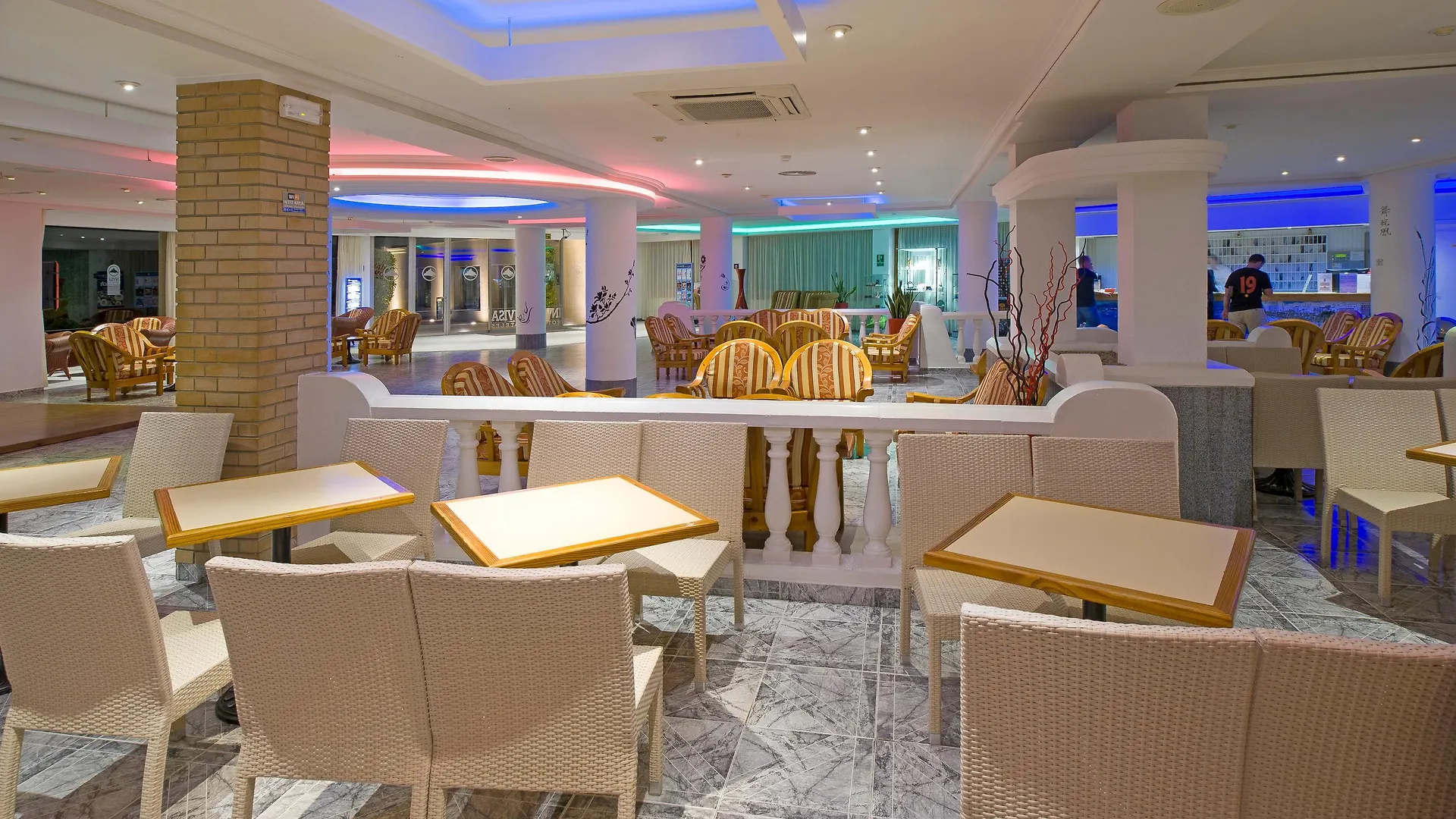 Invisa Hotel Es Pla - Adults Only Sant Antoni de Portmany
